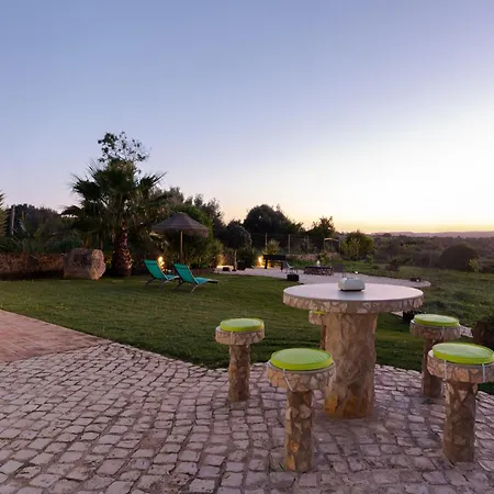 Com Vista Extraordinaria - Casa Isabel Villa *