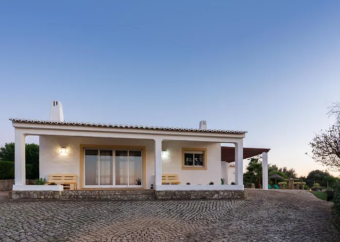 Com Vista Extraordinaria - Casa Isabel Senhora da Luz